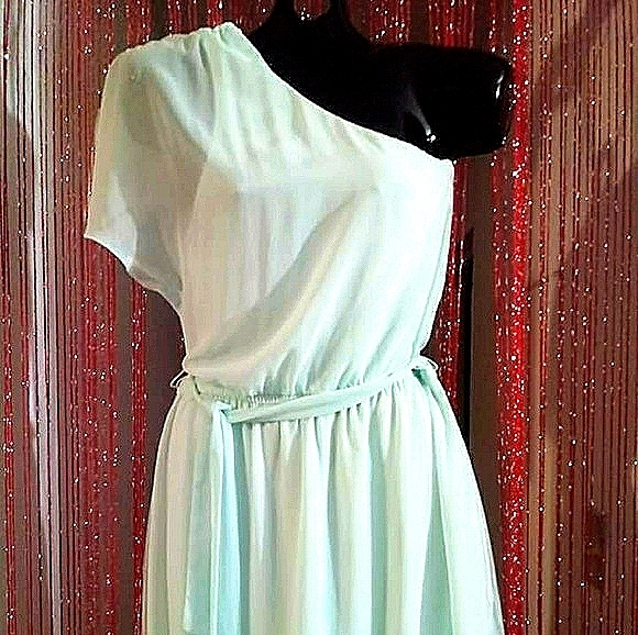 EXPRESS one shoulder Dress - Picture 3 of 8
